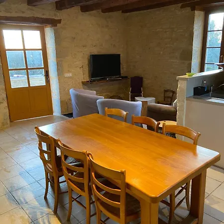 Дом отдыха Notre Petite Maison Dans La Prairie Saint-Germain-du-Bel-Air